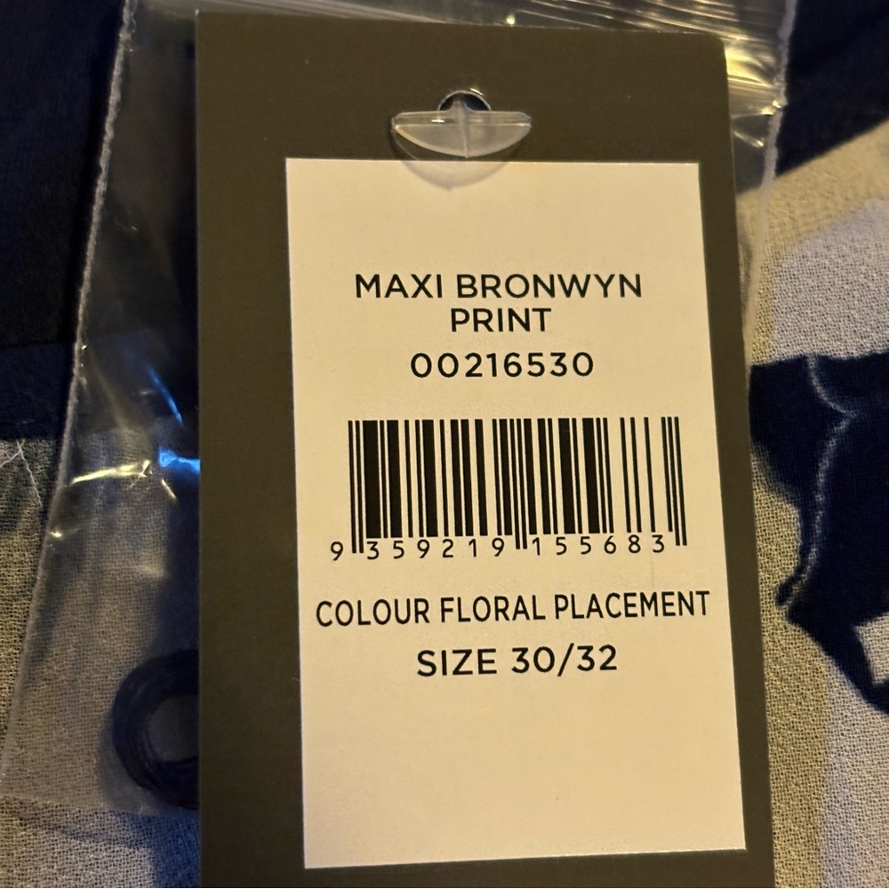 Avenue Studio NWT Sleeveless Bronwyn Floral Print Navy Maxi Dress Size 30/32 - Picture 9 of 9